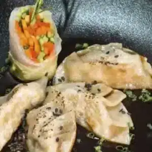 Entrada Caliente Gyozas Tako Ebi Noe Sushi Bar